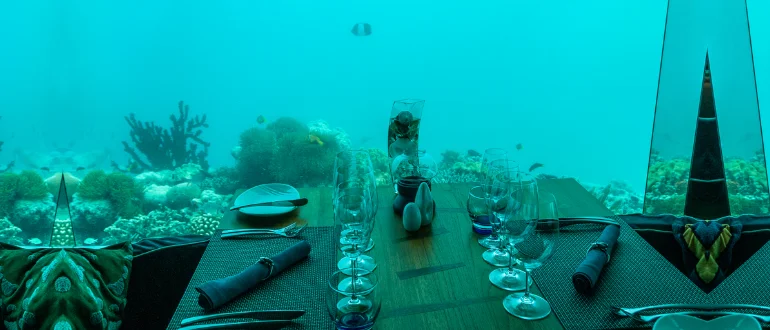 Ithaa Undersea Restaurant, Alifu Atoll Ithaa Undersea Restaurant, Alifu Atoll